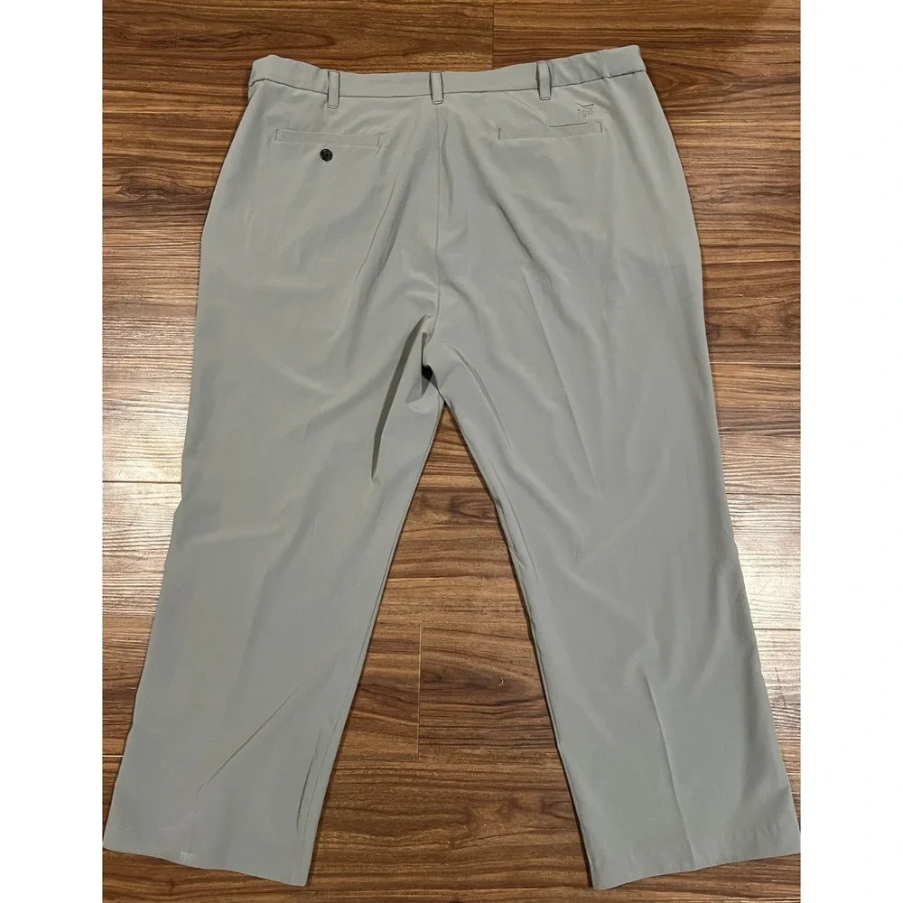 TGW Golf Pants Mens Size 44 Gray Lightweight Player Pleat Expandable Performance